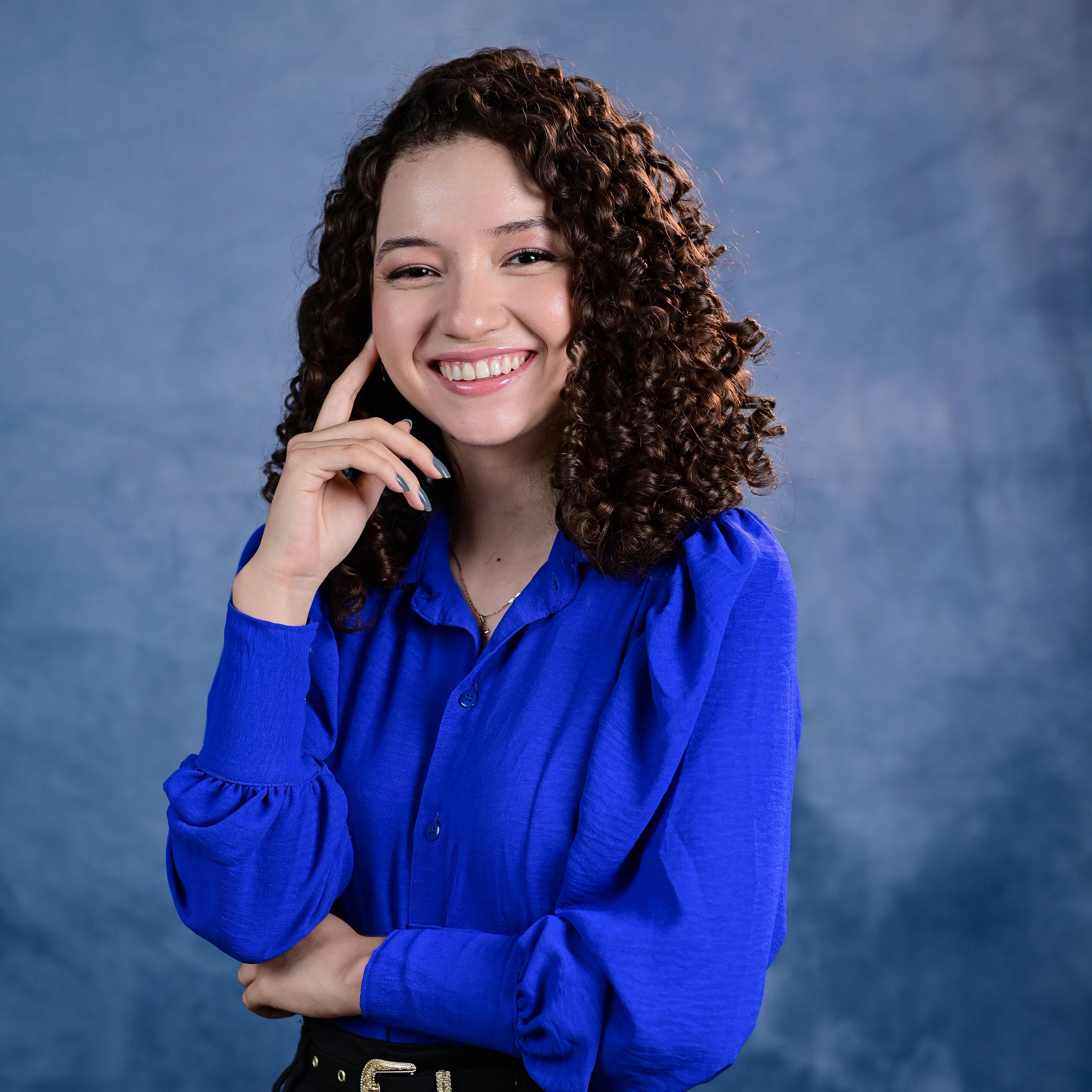 Dhaiane Carvalhal - MA